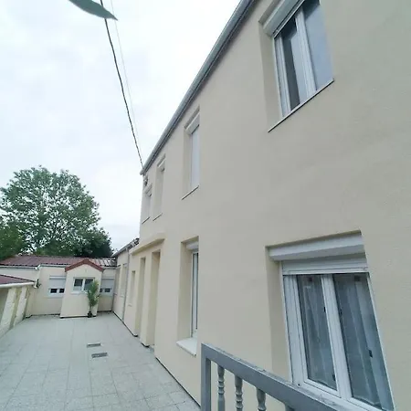 *douceur Des Tropiques*parisis Apartment